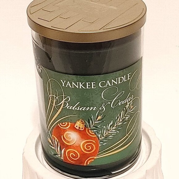 Yankee Candle Balsam & Cedar Jar Candle BNWT 22oz 623.7g - Picture 1 of 5